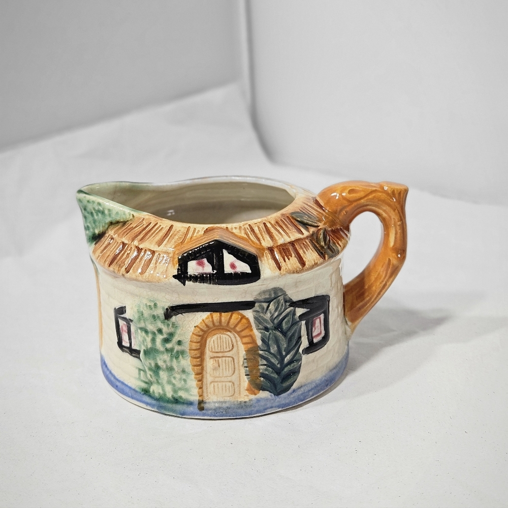 Vintage Ceramic Cottage Ware Round Creamer